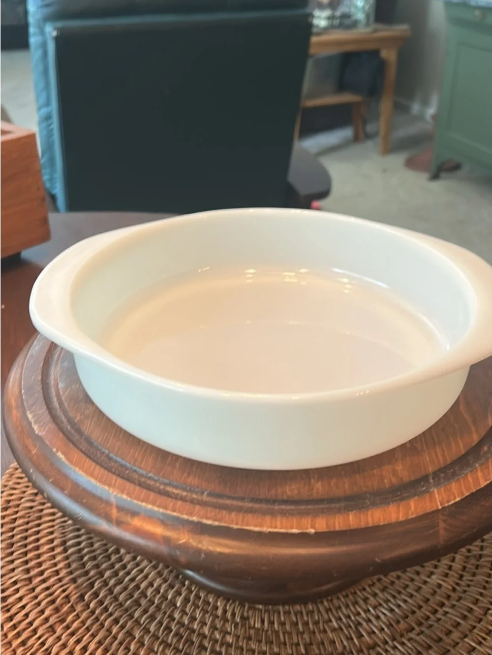 Vintage Pyrex Round Baking Dish with Side Handles- milk glass